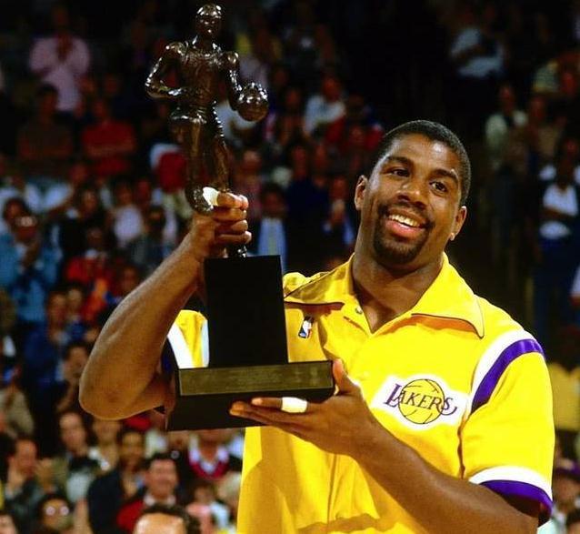 高清：欧冠皇马6-4马竞进8强 小蜘蛛罚点滑倒.